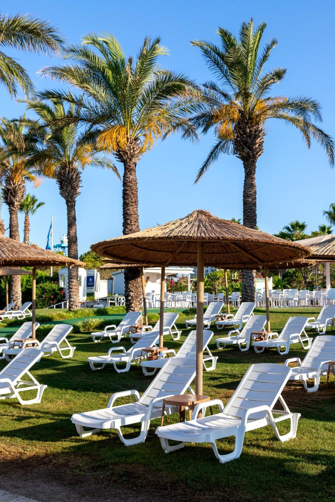 Miracle Resort Hotel Antália Exterior foto